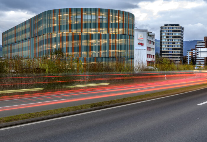 ZUGWEST Wirtschaftsausblick mit Networking